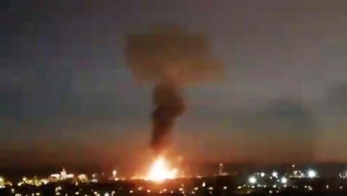 İspanya’da sanayi tesisinde patlama sonrası kimyasal alarm