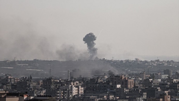 İsrail kara operasyonu başlattığı Gazze’de kaos