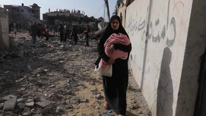 İsrail operasyona hazırlanıyor: Refah tahliye ediliyor