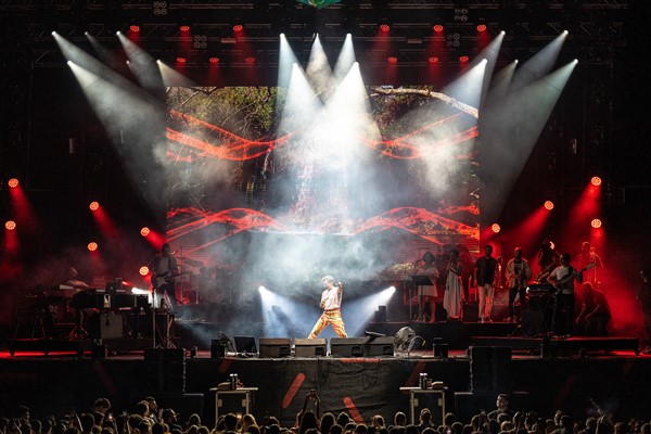 İstanbul Cocktail Festivali'nin son gününe Kenan Doğulu sahne aldı