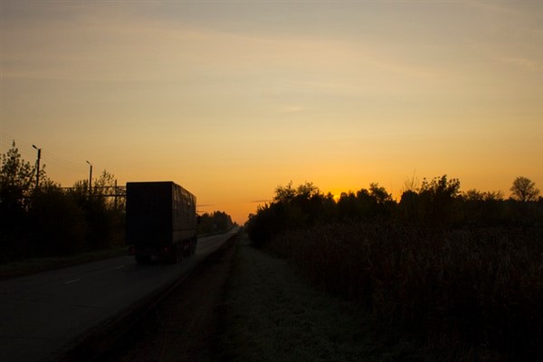 İstanbul'dan deprem bölgesine 28 yardım TIR'ı sevk edildi
