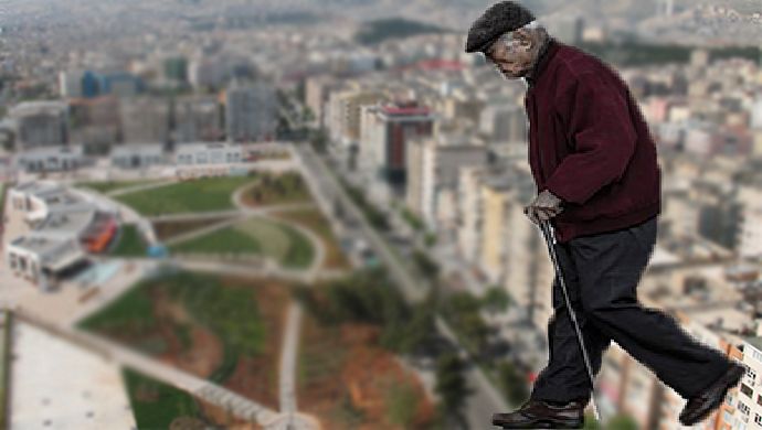 İşte 65 yaş üstü vatandaşların bayramda dışarı çıkabileceği saatler!