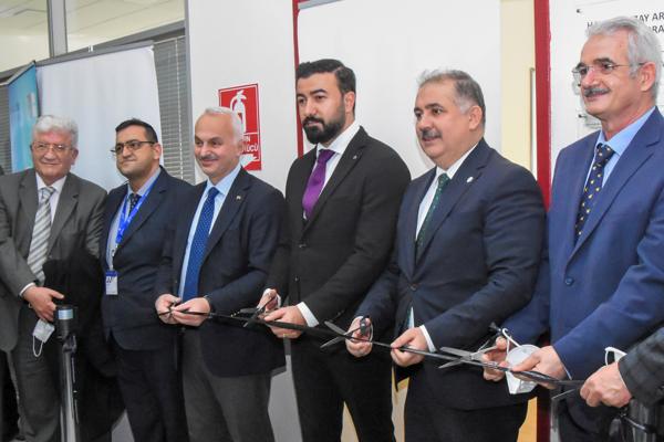 İTÜ Hava ve Uzay Araçları Tasarım Laboratuvarı hizmete açıldı 