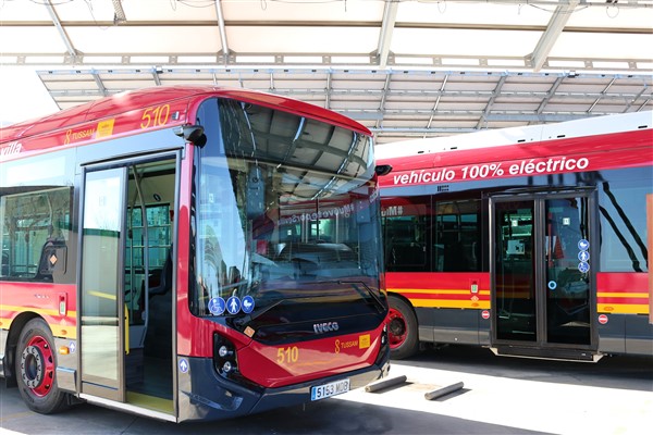 IVECO BUS E-WAY Elektrikli Otobüsler Sevilla Belediyesi’nde faaliyete geçecek