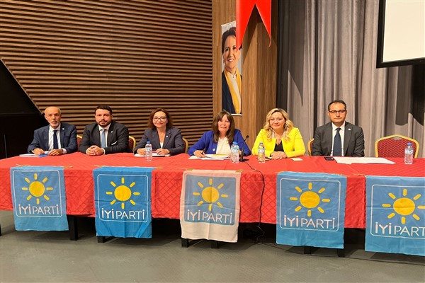 İYİ Parti Isparta seçim güvenliği toplantısı gerçekleştirdi