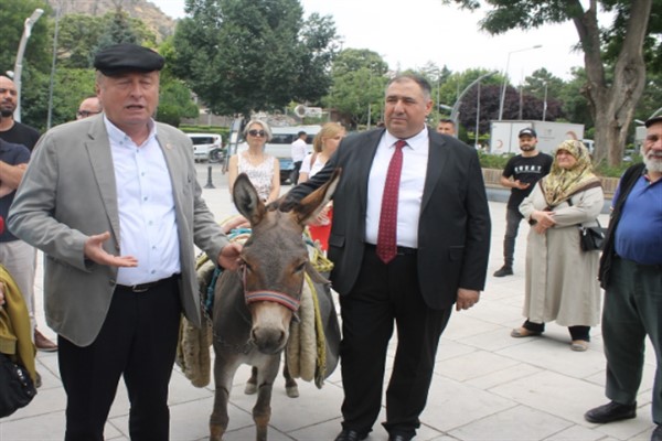 İYİ Partili Olgun: 