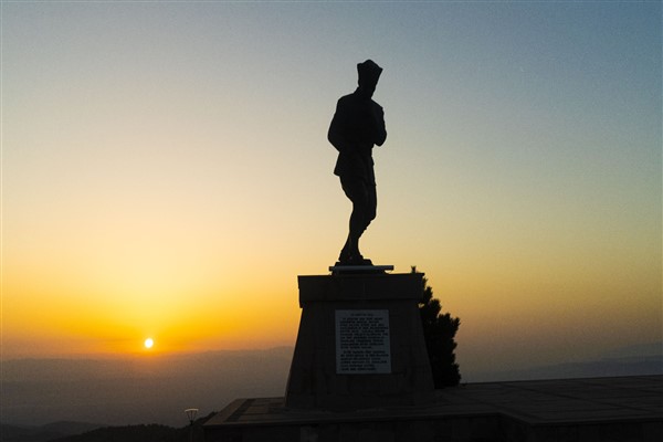 İzmir 9 Eylül'e hazırlanıyor