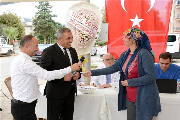 İzmir'den 34 üreticiye hayvan desteği