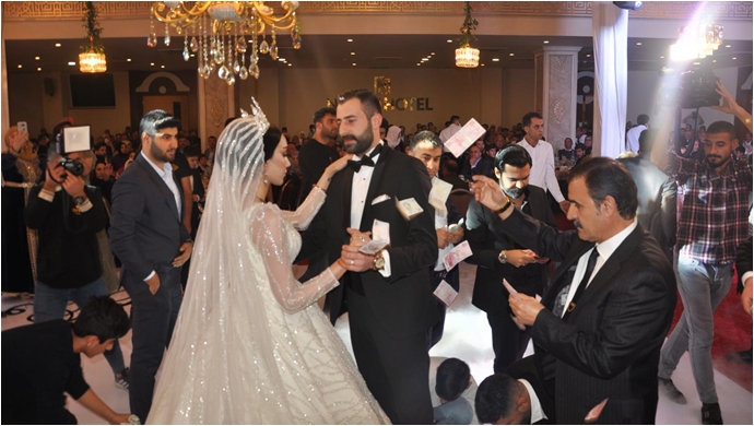 İzol ve bucak ailesinin mutlu günü