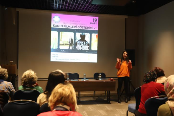 Kadınların mücadelesi bu kez film gösteriminde anlatıldı