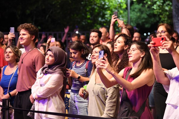 Kalamış Yaz Festivali’yle keyifli yaz akşamları devam ediyor 