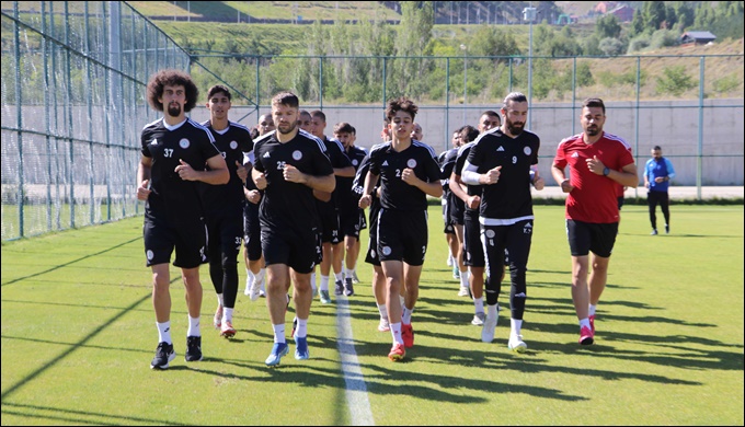 Karaköprü Belediyespor Yeni Sezona Erzurum’da Hazırlanıyor