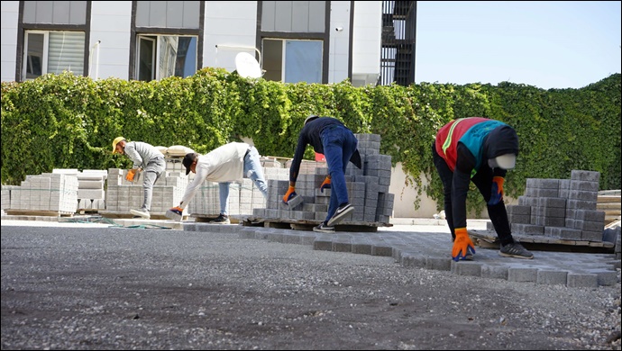 Karaköprü'de üst yapı çalışmaları hız kesmeden devam ediyor-(VİDEO)