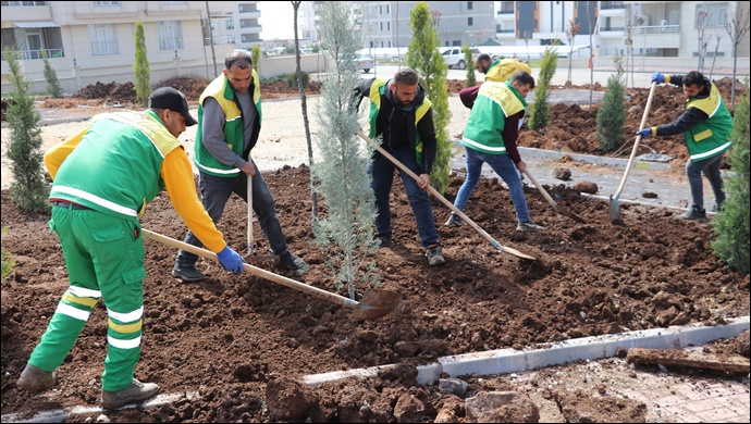 Karaköprü'de Yeni Parklar Yaza Hazırlanıyor-(VİDEO)