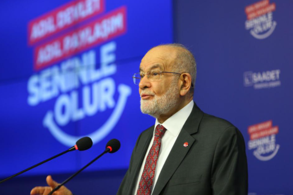 Karamollaoğlu'dan Çanakkale Zaferi mesajı 