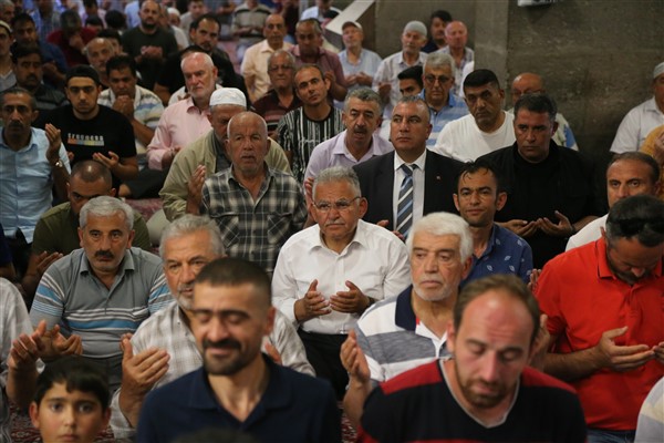 Kayseri’de 15 Temmuz şehitleri için mevlit programı düzenlendi