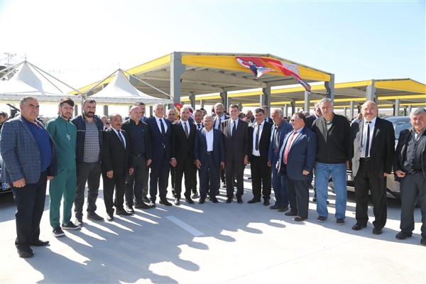 Kayseri’de canlı hayvan borsası ve pazar yeri açıldı 