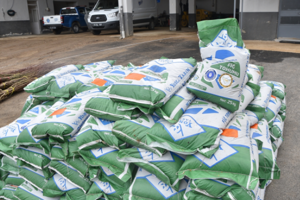 Kelesli üreticiye meyve fidanı ve yem tohumu desteği