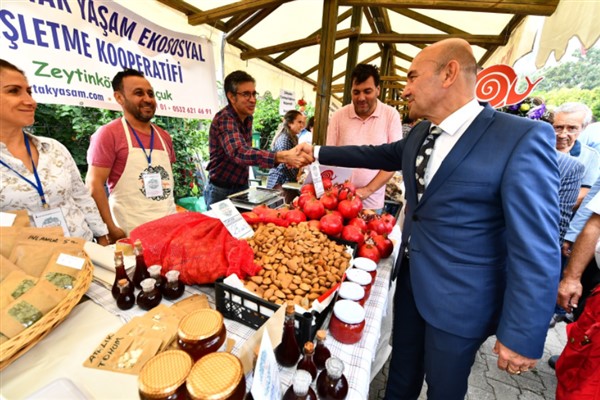 Kıbrıs’ın yerel lezzetleri ve kültürel ürünleri İzmirliler ile buluşuyor