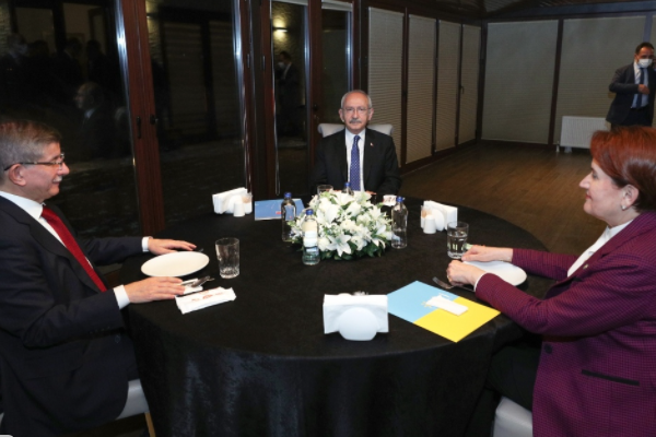 Kılıçdaroğlu, Akşener ve Davutoğlu akşam yemeğinde bir araya geldi