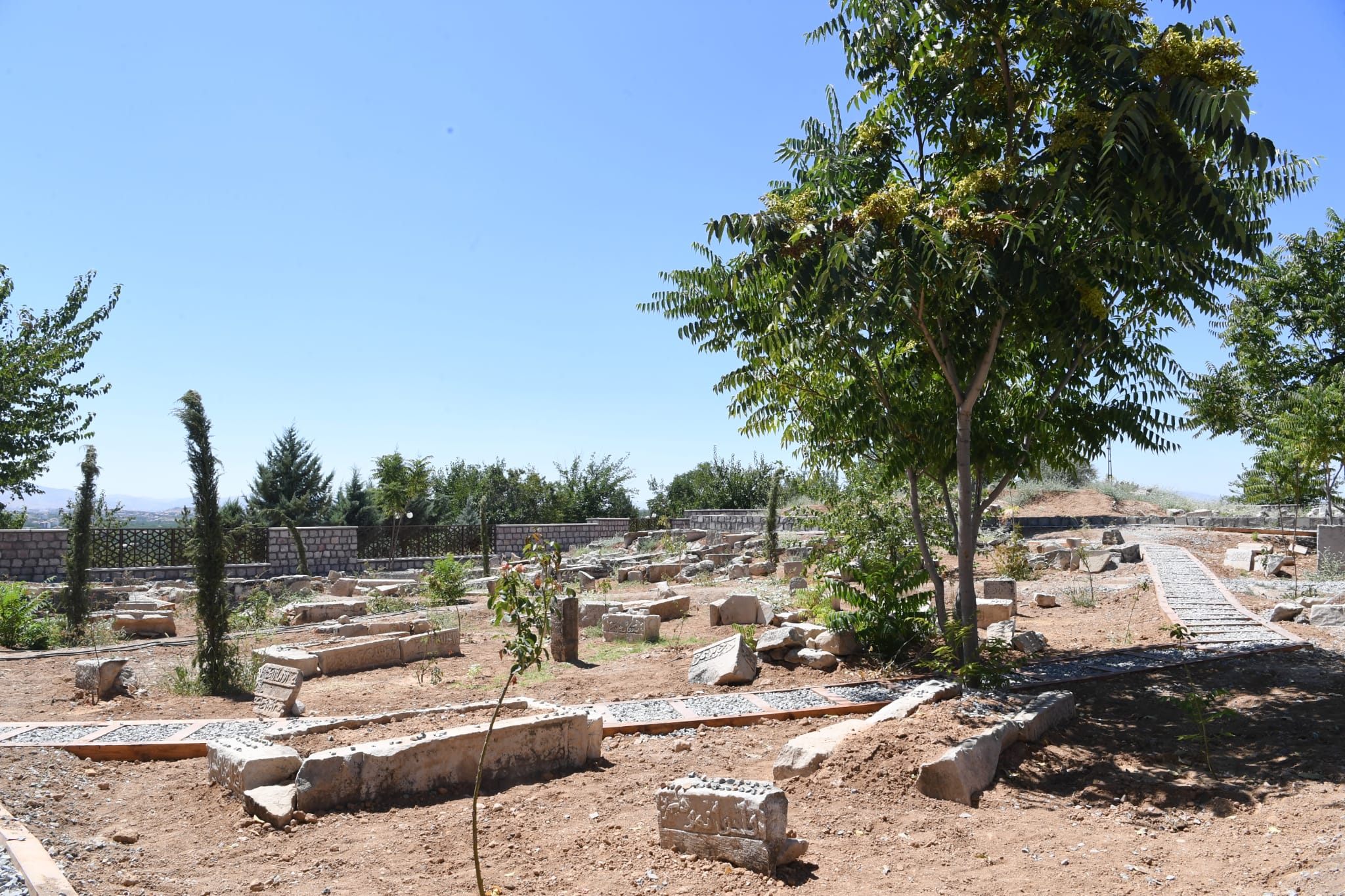 Kırk Kardeşler Şehitliği’nde restorasyon çalışmaları tamamlandı