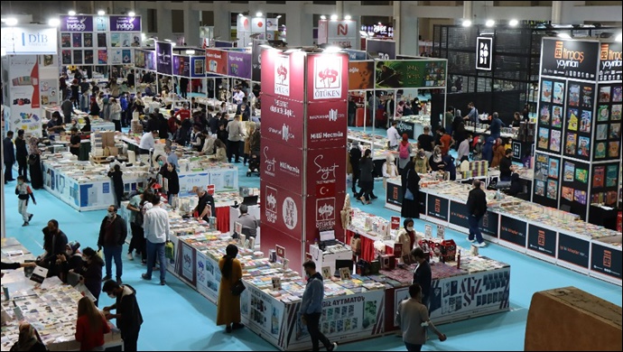 Kitap Fuarında Yazarların Söyleşileri Büyük İlgi Gördü-(VİDEO)