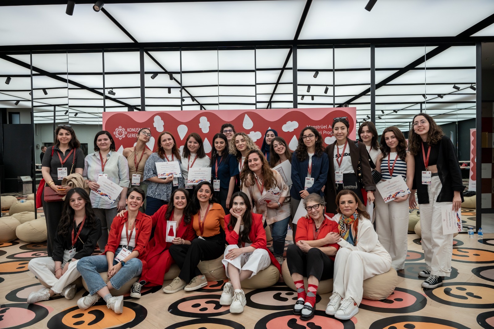 Konuşmamız Gerek Derneği, Türkiye'nin ilk menstrüel adalet elçileri programını başlattı