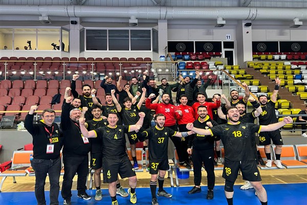 Konya Büyükşehir Belediyespor Hentbol’da Süper Lig’e yükseldi