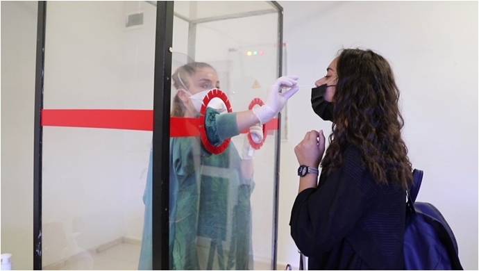 Koronavirüs salgınında vaka sayısı düne göre arttı