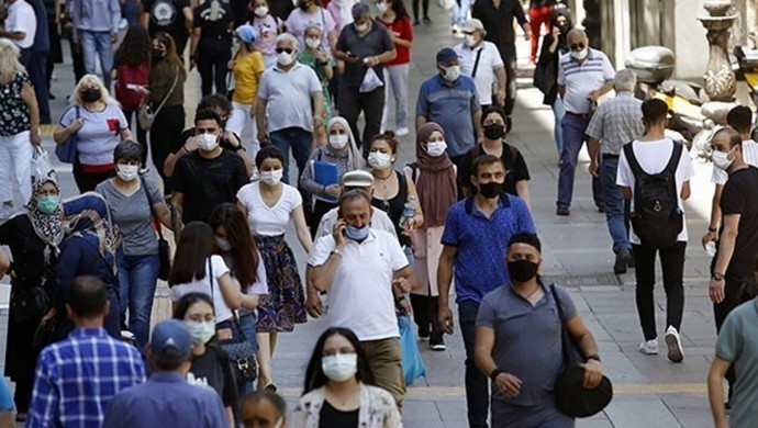 Koronavirüs salgınında günlük vaka sayısı binin altına düştü