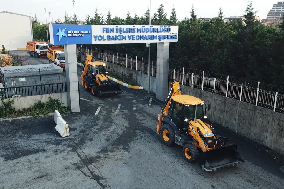 Küçükçekmece'de kar hazırlıkları tamamlandı