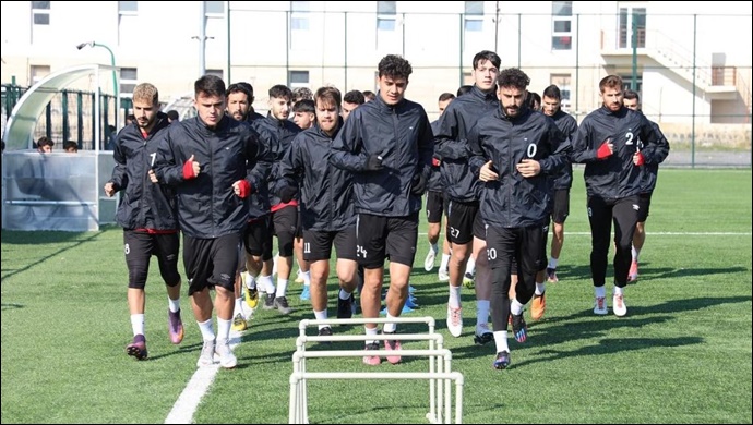 Lider Viranşehir Belediyespor galibiyete kilitlendi