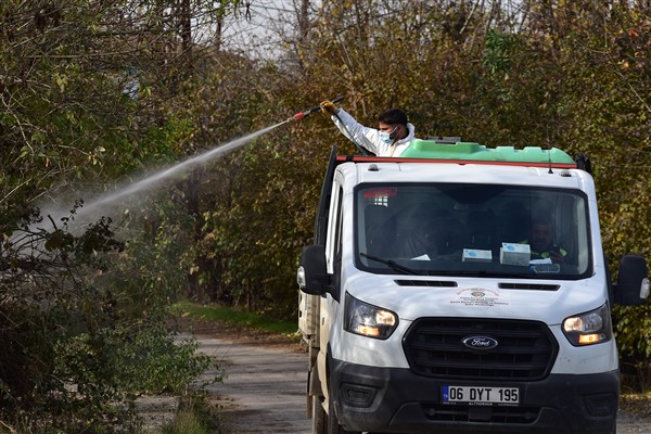 Malatya'da haşere üreme alanları ve konteyner kentlerde ilaçlama yapılıyor
