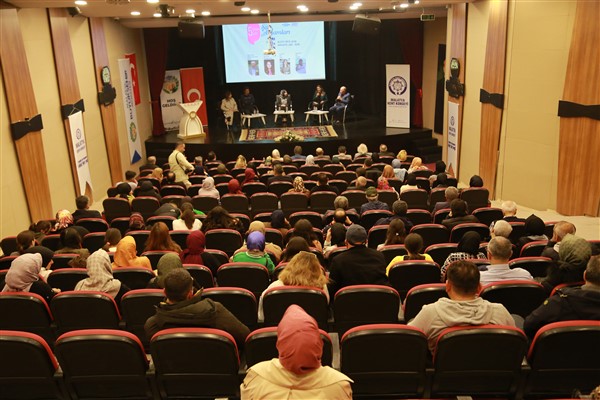 Malatya Kent Konseyi 5 şehrin şairlerini Malatyalılarla buluşturdu