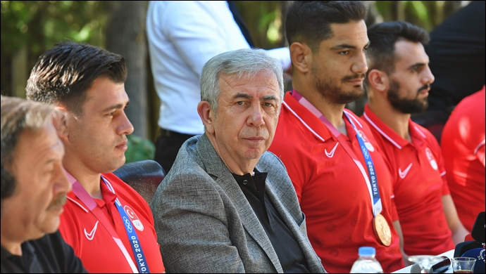 Mansur Yavaş Tokyo Olimpiyatlarına Katılan ASKİ ve EGO Spor Kulübü Sporcularıyla Bir Araya Geldi