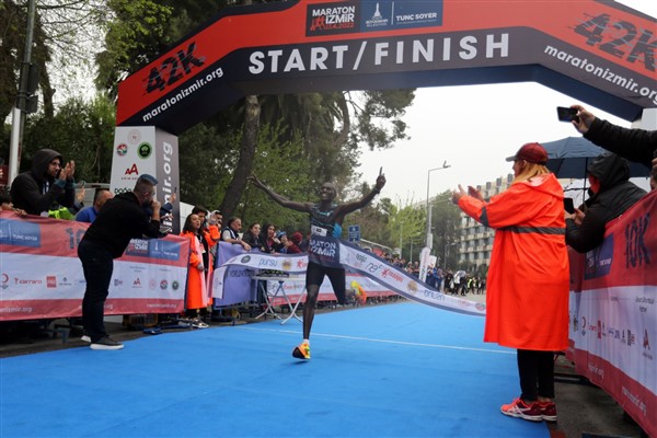 Maratonizmir’in dördüncüsü 7 Mayıs'ta koşulacak
