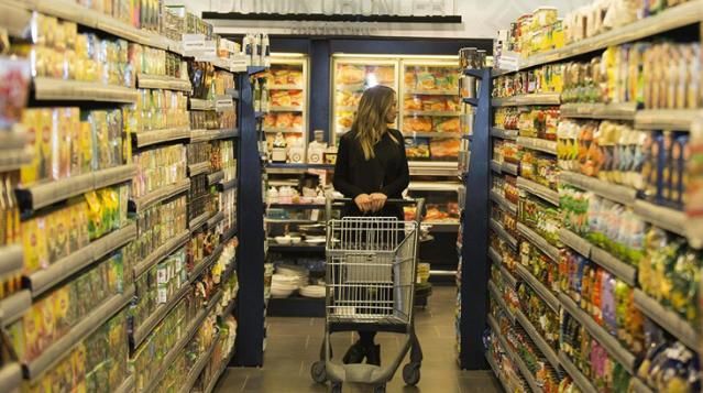 Marketlerde 'Tedbirli yeni dönem' başladı! Hangi ürünler yasak, hangi ürünler serbest?