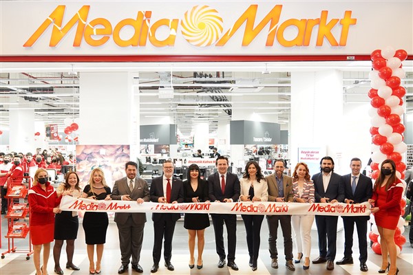 MediaMarkt Kartal İstMarina AVM’de mağaza açtı