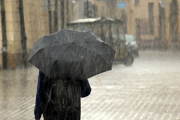 Meteoroloji'den kuvvetli rüzgar ve fırtına uyarısı