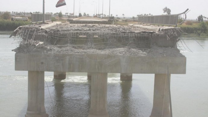 Minbic-Cerablus arasındaki köprüyü patlayıcılarla yıktılar