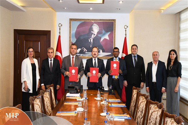 MIP sosyal sorumluluk projelerine devam ediyor