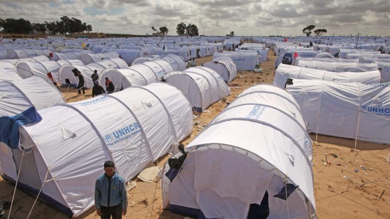 Mısır çölde mülteci kampları kuruyor