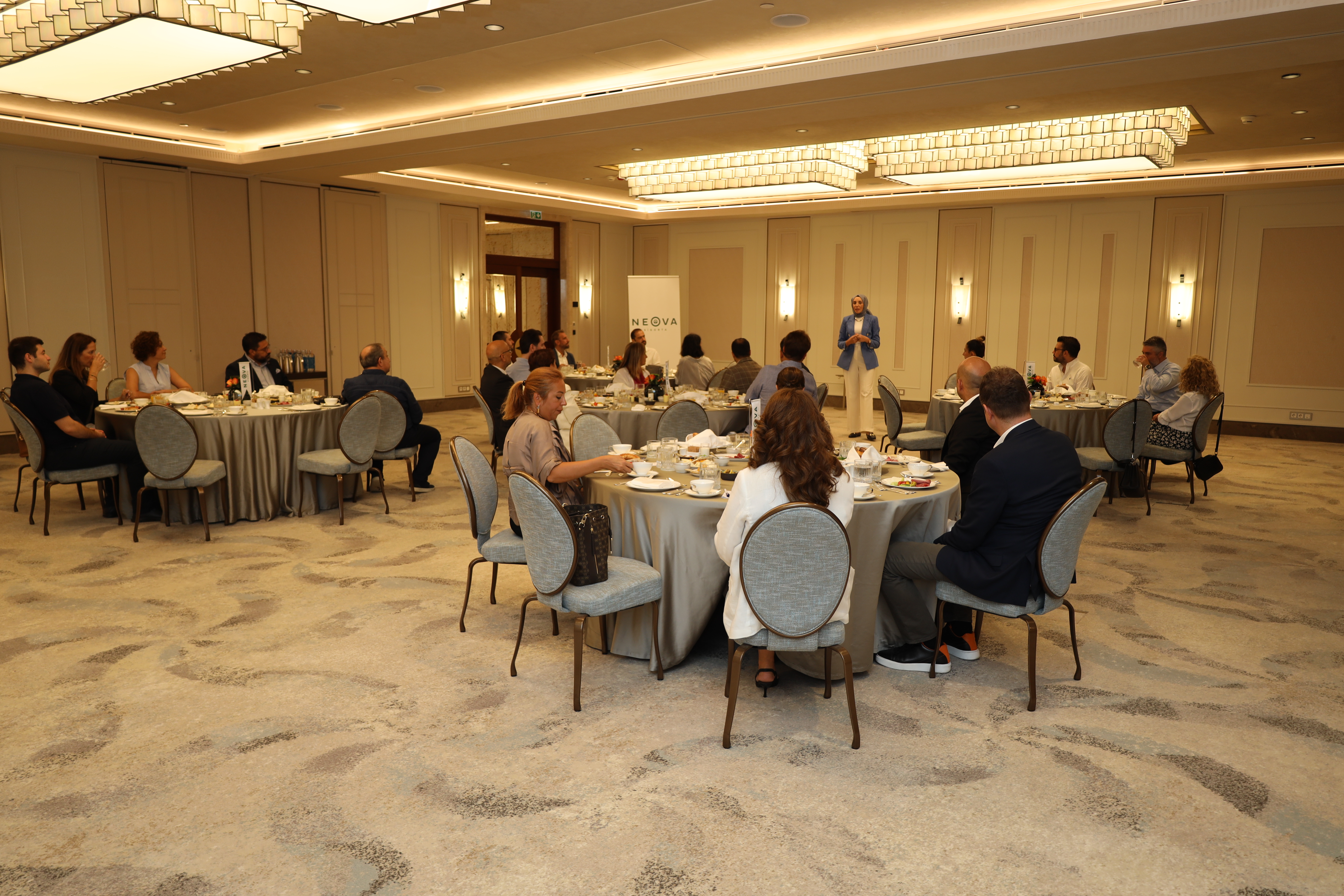 Neova Katılım Sigorta, brokerleriyle bir araya geldi