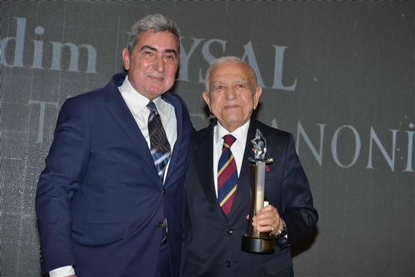 Norm Holding’e Ege İhracatçı Birlikleri’nden 3 ayrı ödül