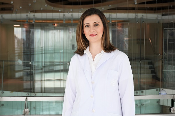 Önde baş postürü ve kambur duruş boyun ağrılarınızın nedeni olabilir