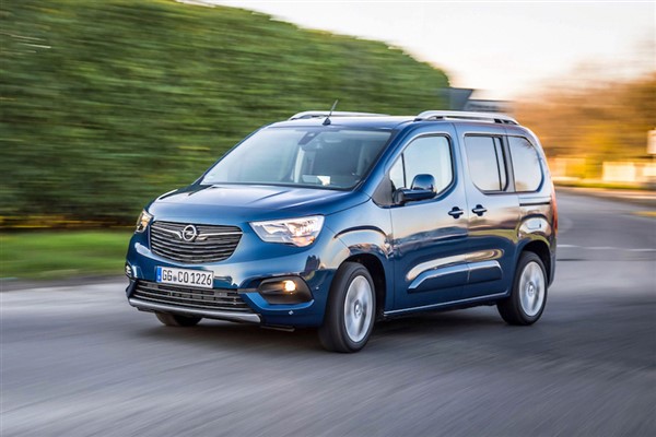 Opel’den yeni yıla özel teklifler