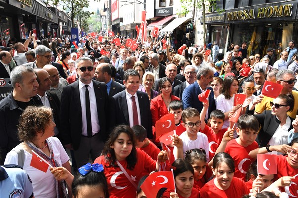 Osmangazi'de 23 Nisan büyük coşkuyla kutlandı