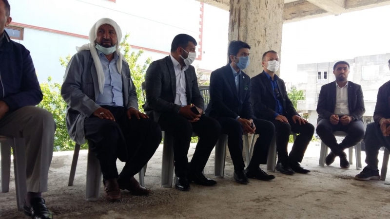 Özaslan, sulama kanalında ölen çocukların ailelerini ziyaret etti