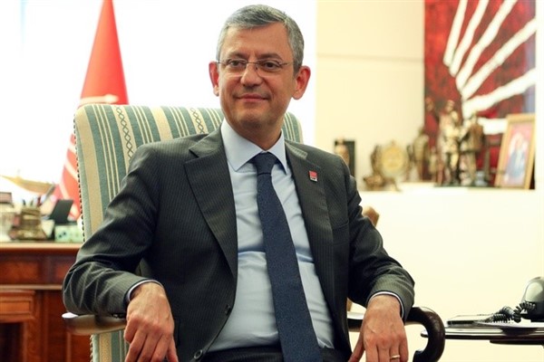 Özel'den Türkiye Harp Malulü Gaziler, Şehit Dul ve Yetimleri Derneği'ne ziyaret