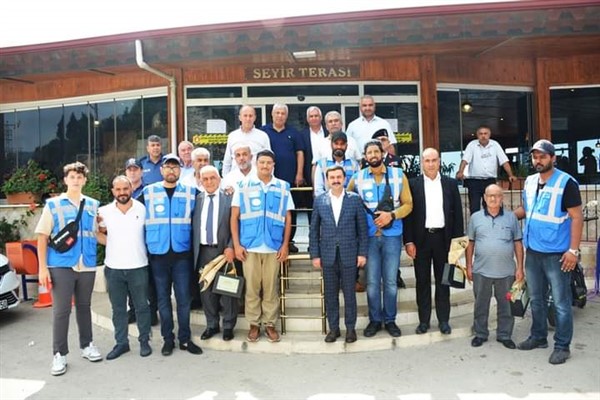 Pakistanlılardan dostluk yemeği